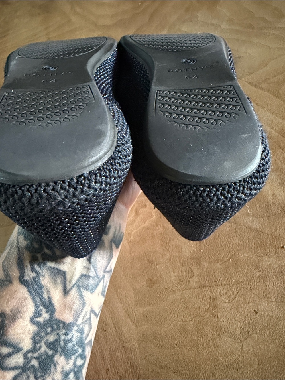 Rothy’s The Flat Retired Metallic Lattice Size 6.5 - Picture 7 of 8